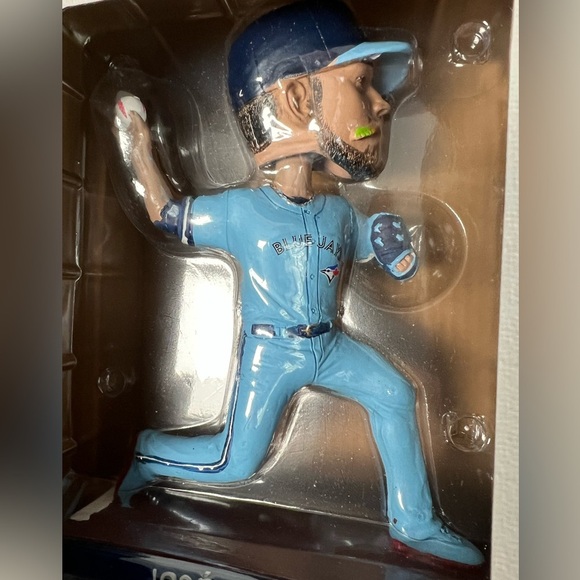 Jose Berrios "Roberto Clemente Day" Toronto Blue Jays Bobblehead 2023 Collectors - Picture 2 of 7